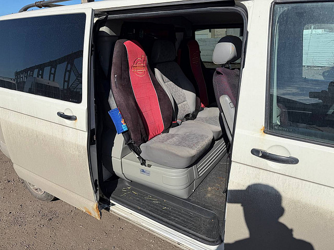 Volkswagen Transporter Comfortline 2.5 TDI 96kW Tallina - foto 7