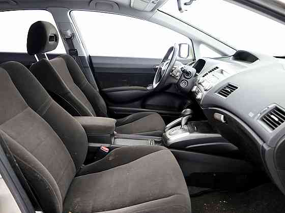 Honda Civic Elegance ATM 1.8 103kW Tallina