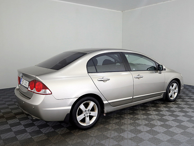 Honda Civic Elegance ATM 1.8 103kW Tallina - foto 3