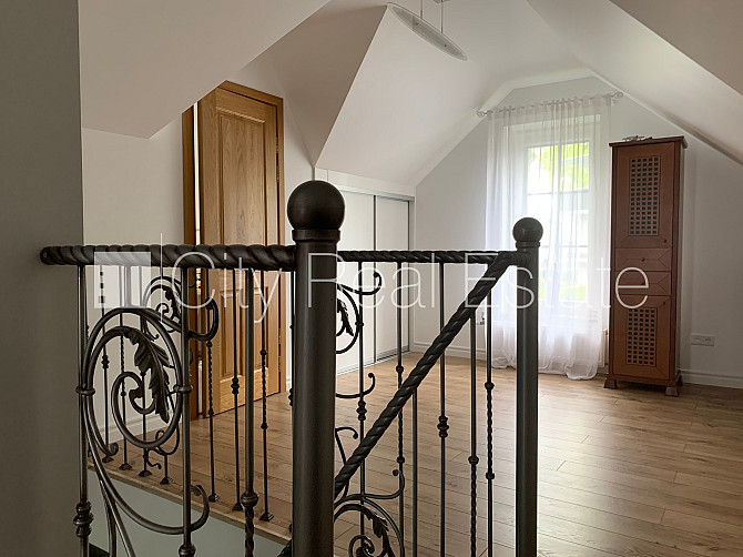 Renovēta māja, labiekārtota apzaļumota teritorija, iežogota teritorija, vieta vairākām Jūrmala - foto 15