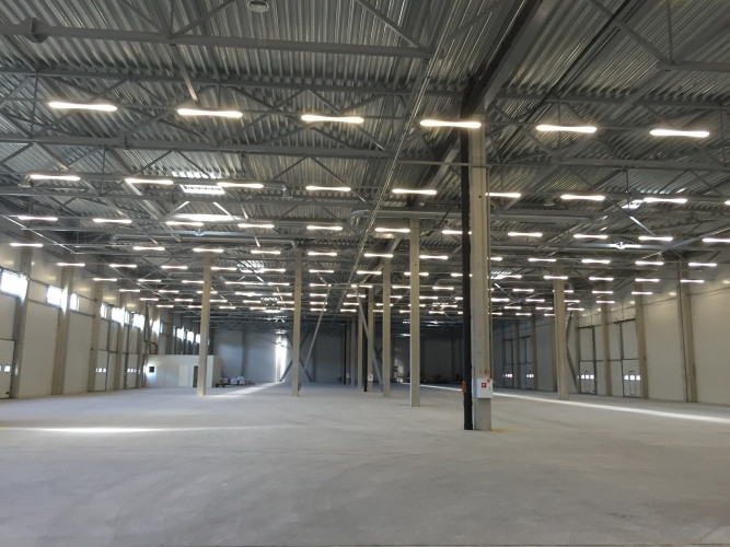 Noliktavas Daugavgrīvas ielā ar apkuri.  Fasādes ēka, ērta piekļuve no Daugavgrīvas un Rīga - foto 1