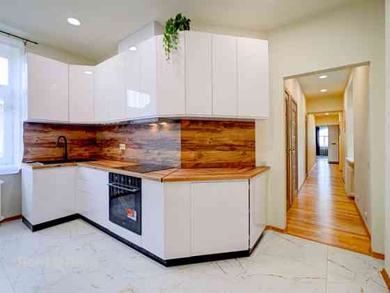 Квартира продается после капитального ремонта, предназначена для семейного Рига