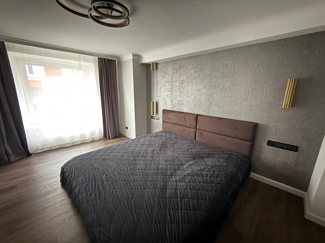 Сдается просторная и элегантная 4-комнатная квартира на улице Гертрудес Рига - изображение 8