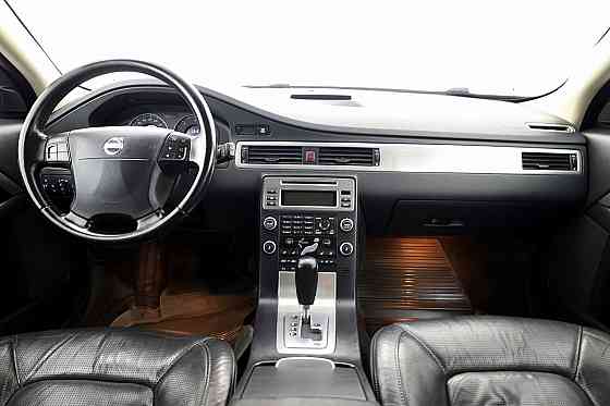 Volvo XC70 Summum ATM 2.4 D5 136kW Таллин