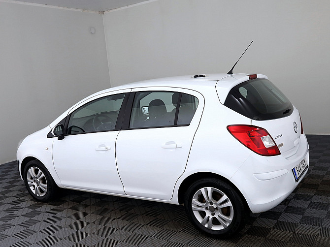 Opel Corsa Facelift 1.2 63kW Таллин - изображение 4