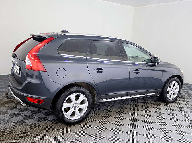 Volvo XC60 R-Design ATM 2.4 D5 151kW Таллин - изображение 3