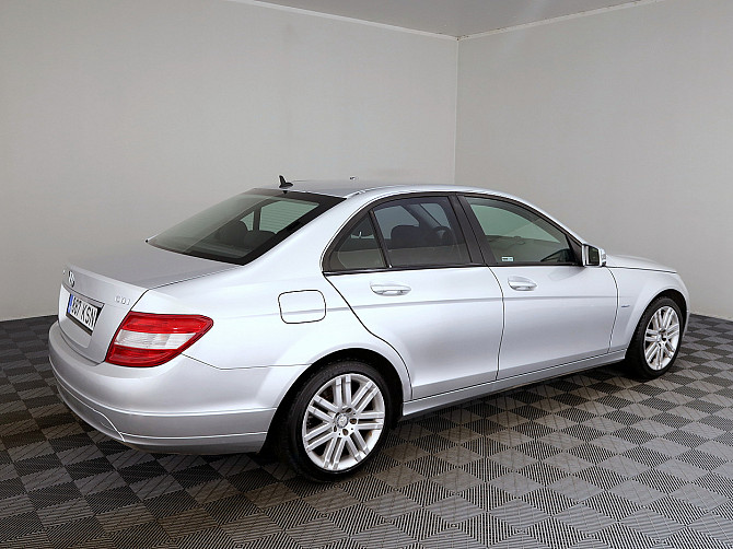 Mercedes-Benz C 220 Elegance ATM 2.1 CDI 125kW Таллин - изображение 3