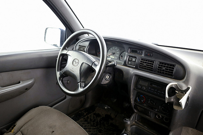 Mazda B2500 Pickup 4x4 2.5 TD 57kW Таллин - изображение 5