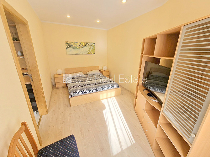 Pagalma ēka, renovēta māja, labiekārtots apzaļumots pagalms, slēgta teritorija, iespēja Rīga - foto 15