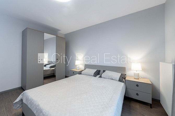 Privātmāja, jaunceltne, labiekārtota apzaļumota teritorija, iežogota teritorija ar metāla Jūrmala - foto 16