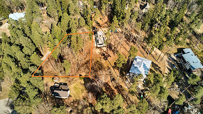 Zemes gabals Ogrē 2122 m ar projektu un būvatļauju

Pārdod plašu un perspektīvu zemes gabalu Ogrē (2 Огре и район - изображение 4