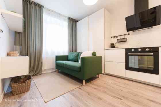 Новый, полностью меблированный апартамент.  Проект Ezera SOLO расположен в тихом и Рига