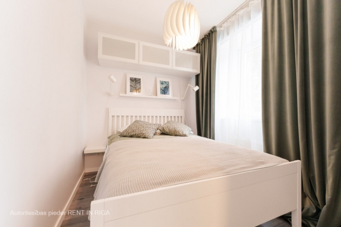 Новый, полностью меблированный апартамент.  Проект Ezera SOLO расположен в тихом и Рига - изображение 4