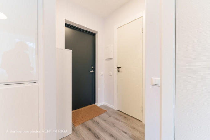 Новый, полностью меблированный апартамент.  Проект Ezera SOLO расположен в тихом и Рига - изображение 6