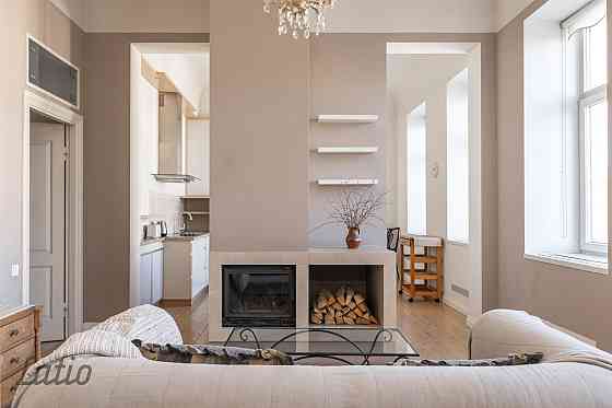 Vēlies dzīvot dinamiskā pilsētas centrā ar visu nepieciešamo rokas stiepiena attālumā? Izīrējam aute Рига