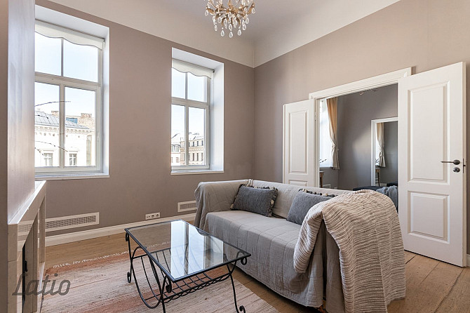 Vēlies dzīvot dinamiskā pilsētas centrā ar visu nepieciešamo rokas stiepiena attālumā? Izīrējam aute Рига - изображение 1