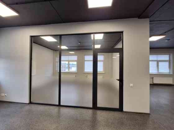 Предлагаем в аренду офисные помещения в бизнес-парке Dambis, ул. Уриекстес 1, Рига. Рига