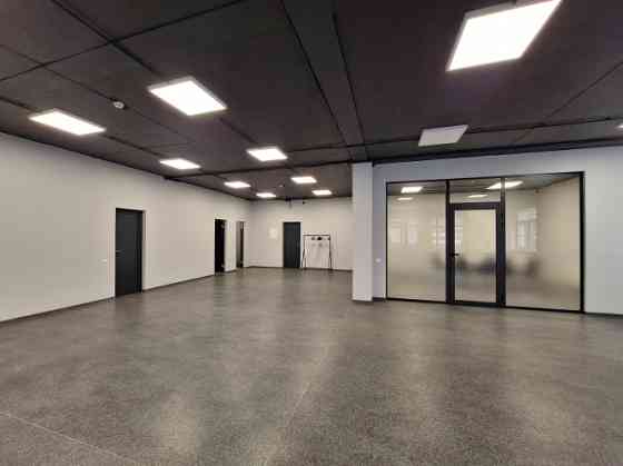 Предлагаем в аренду офисные помещения в бизнес-парке Dambis, ул. Уриекстес 1, Рига. Рига