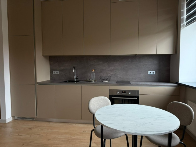 Сдаётся полностью отремонтированная 2-комнатная квартира!  Современная квартира Рига - изображение 1