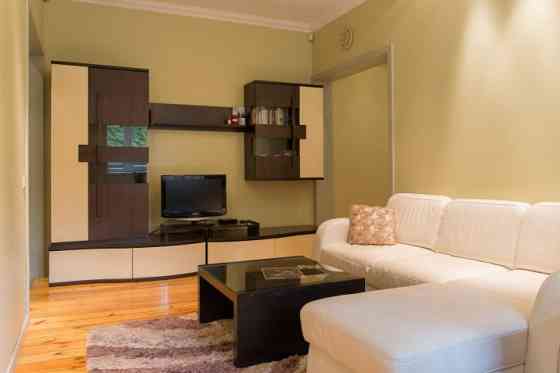 Уютная квартира в центре Риги. Трехкомнатная квартира, с мебелью, с окнами в тихий Rīga