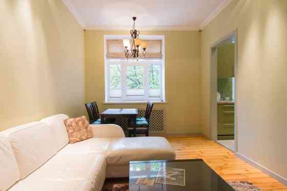 Уютная квартира в центре Риги. Трехкомнатная квартира, с мебелью, с окнами в тихий Rīga