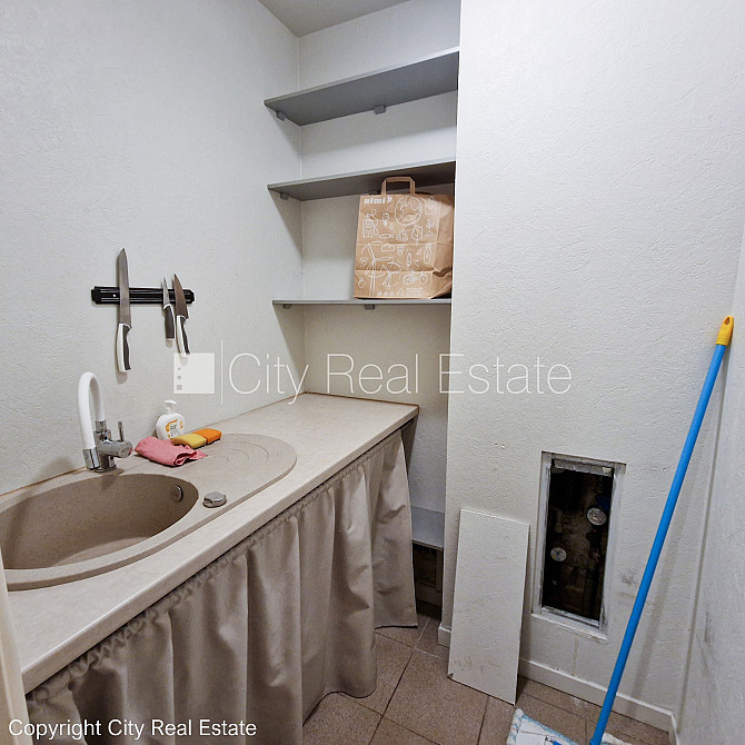 Fasādes māja, viena kvadrātmetra apsaimniekošanas maksa mēnesī  0,38 EUR, ieeja no ielas, Rīga - foto 10