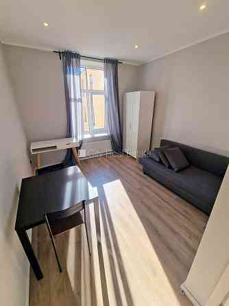 Фасадный дом, реновированный дом, закрытый двор, охраняемая территория, вход с Рига