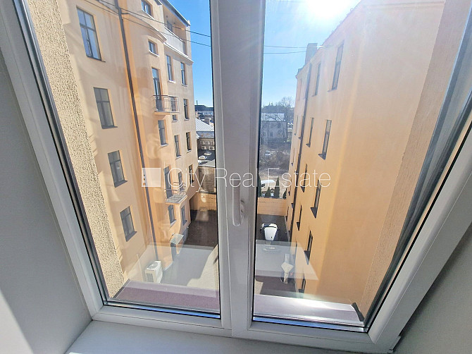 Фасадный дом, реновированный дом, закрытый двор, охраняемая территория, вход с Рига - изображение 13