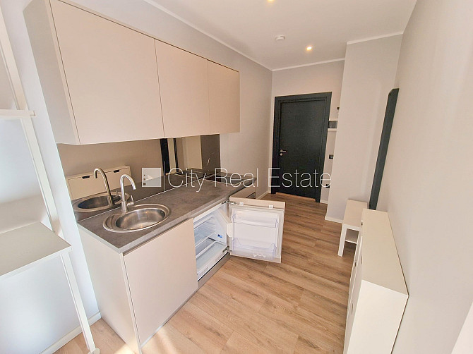 Фасадный дом, реновированный дом, закрытый двор, охраняемая территория, вход с Рига - изображение 9