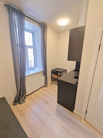 Фасадный дом, реновированный дом, закрытый двор, охраняемая территория, вход с Рига - изображение 7