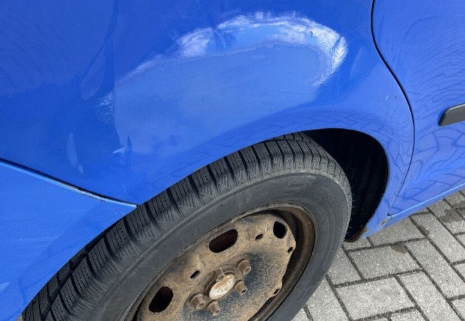 Pārdodu ekonomisku automašīnu. Валмиера - изображение 2