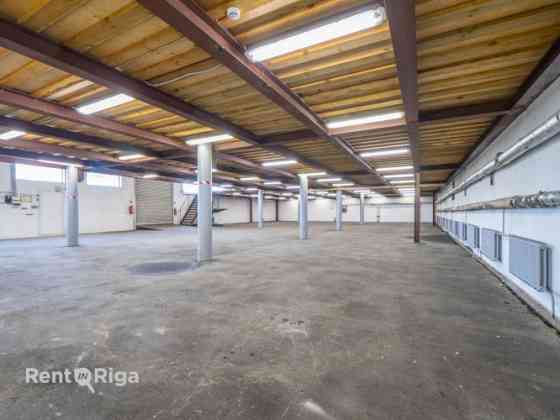 Отапливаемый склад на улице Илзенес, 2.  Сдаются в аренду отапливаемые складские Rīga