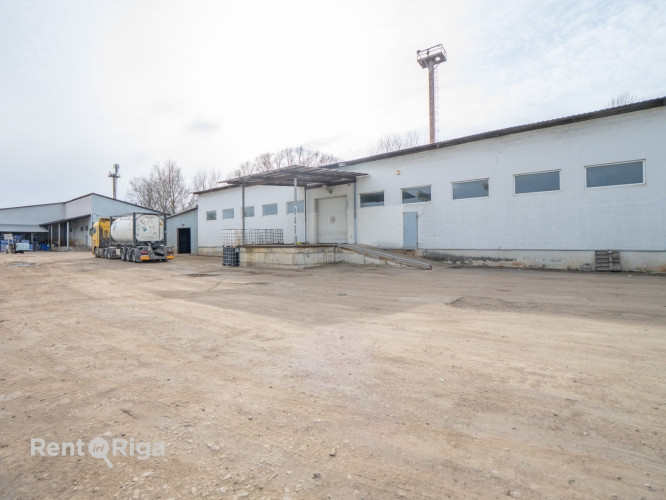 Apkurināma noliktava Ilzenes ielā 2.  Iznomā apkurināmas noliktavas stratēģiski izdevīgā Rīga - foto 8