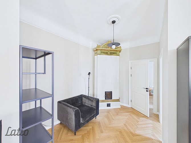 Izīrē gaumīgu un gaišu 3-istabu dzīvokli Rīgas centrā, Stabu ielā. 

Ļoti laba Rīga - foto 5