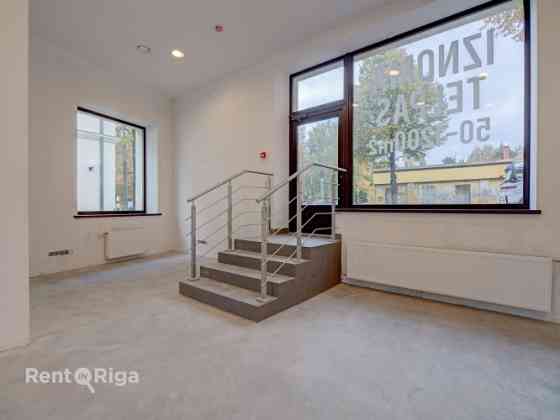 Новые, просторные и современные помещения в Тихом центре.  Предлагаются в аренду Rīga