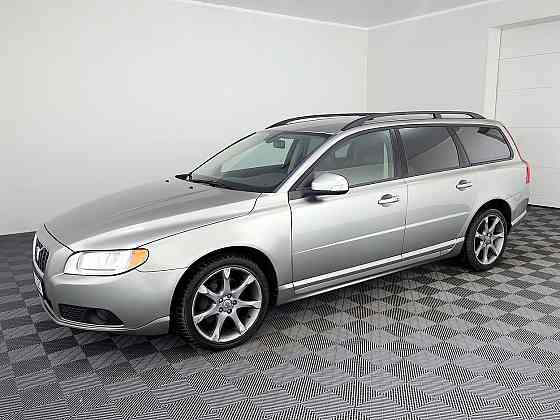 Volvo V70 Summum ATM 2.4 D5 136kW Tallina