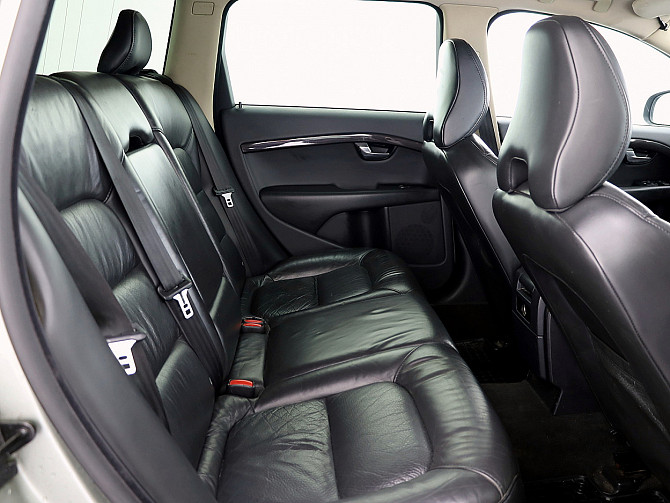 Volvo V70 Summum ATM 2.4 D5 136kW Tallina - foto 7