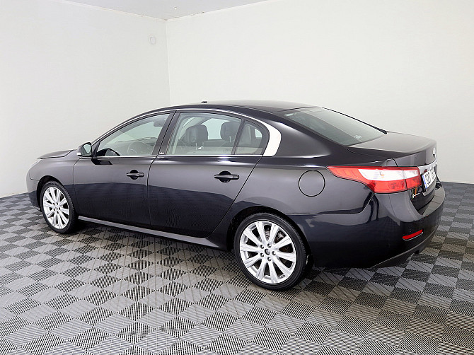 Renault Latitude Initiale Paris ATM 2.0 dCi 127kW Tallina - foto 4