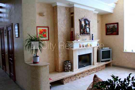 Земля в собственности, частный дом, новостройка, стены из керамзитных блоков, Jūrmala