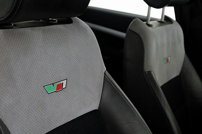 Skoda Octavia VRS 2.0 TDI 125kW Таллин - изображение 8