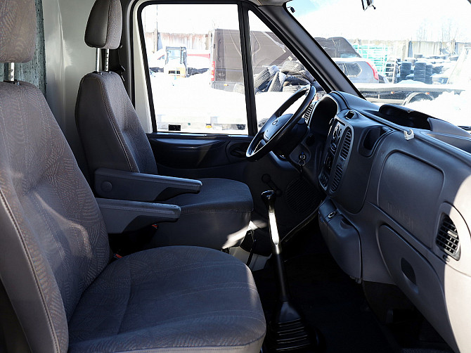 Ford Transit Ambulance 2.0 TDCi 74kW Таллин - изображение 6