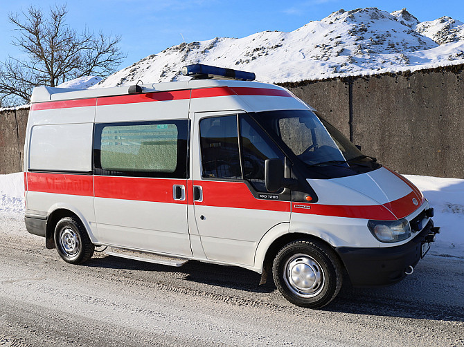 Ford Transit Ambulance 2.0 TDCi 74kW Таллин - изображение 1