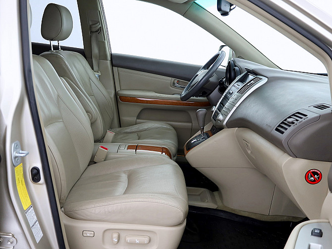 Lexus RX 350 President Facelift LPG ATM 3.5 203kW Tallina - foto 6