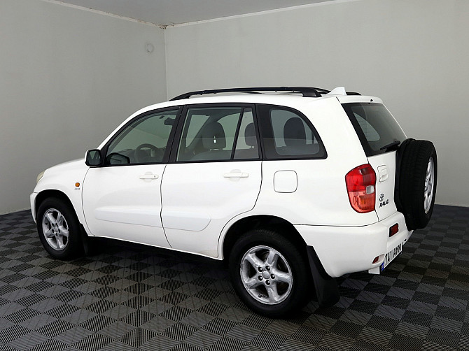 Toyota RAV4 Comfort 4x4 2.0 110kW Tallina - foto 4