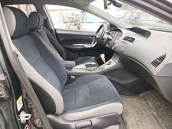 Honda Civic Elegance LPG 1.8 103kW Tallina