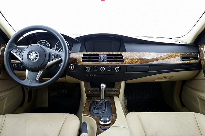 BMW 525 xDrive Executive ATM 2.5 160kW Tallina - foto 5