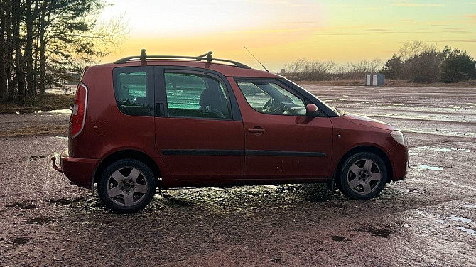 Легковые авто / Skoda / Roomster / Продают
Вернуться к списку объявлений
Pārdodu Škoda Roomster... Liepāja - foto 5