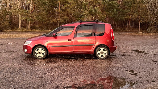 Легковые авто / Skoda / Roomster / Продают
Вернуться к списку объявлений
Pārdodu Škoda Roomster... Liepāja - foto 4