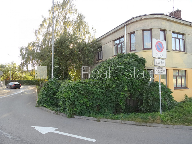 Fasādes māja, ķieģeļu mūra sienas, ieeja no ielas, mājā pieslēgta 3 fāžu Rīga - foto 4