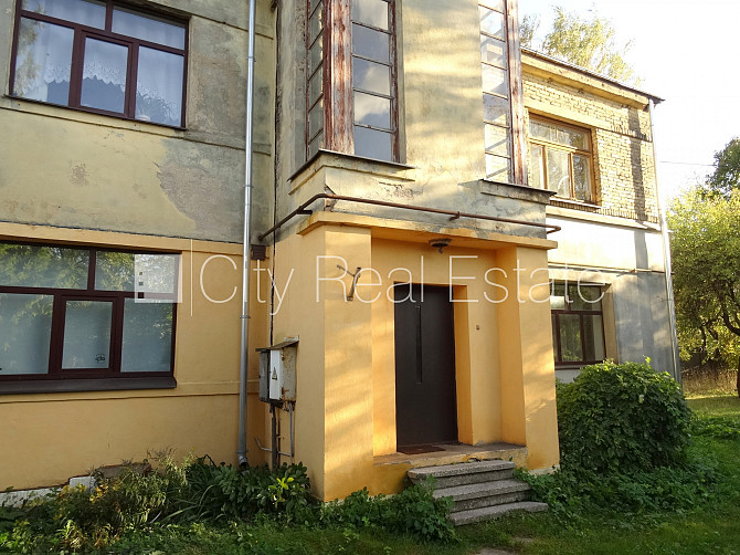 Fasādes māja, ķieģeļu mūra sienas, ieeja no ielas, mājā pieslēgta 3 fāžu Rīga - foto 15